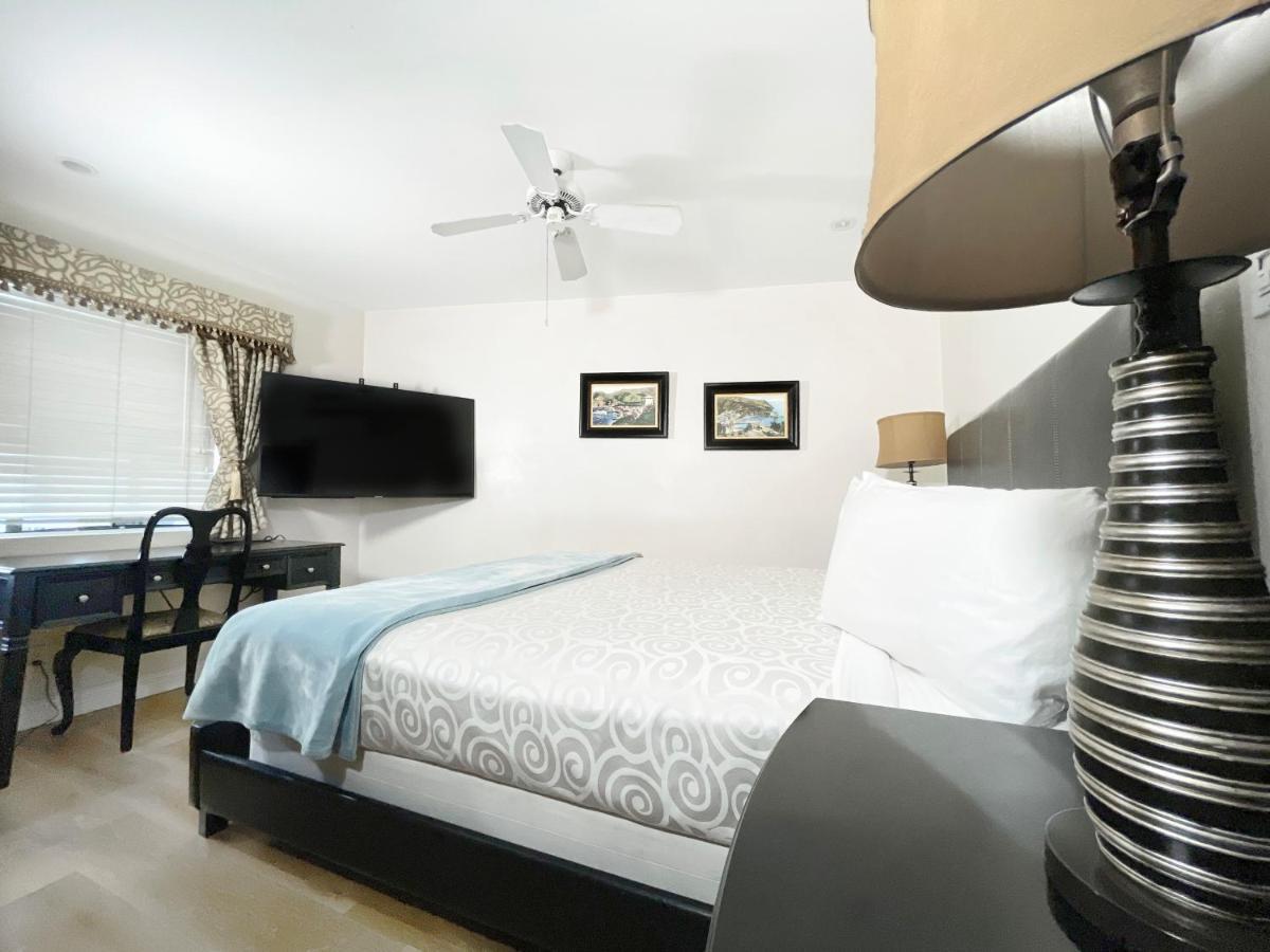 Catalina Courtyard Suites Avalon Bagian luar foto