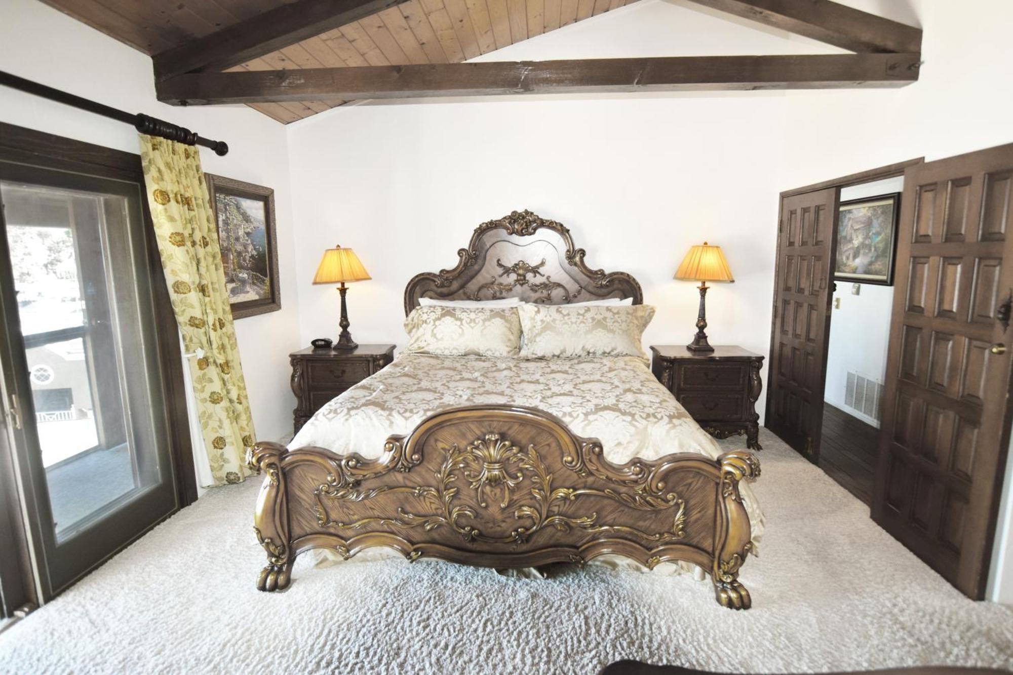 Catalina Courtyard Suites Avalon Bagian luar foto