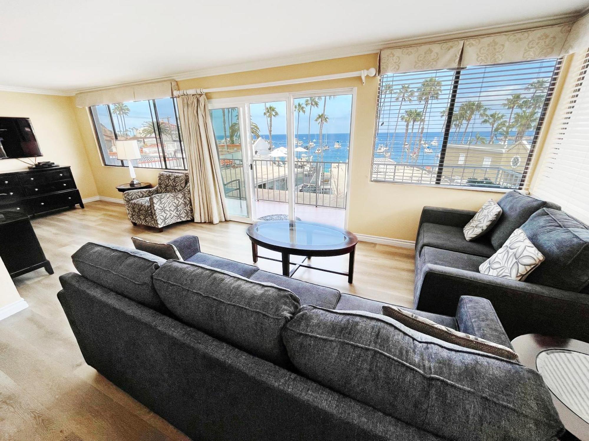 Catalina Courtyard Suites Avalon Bagian luar foto